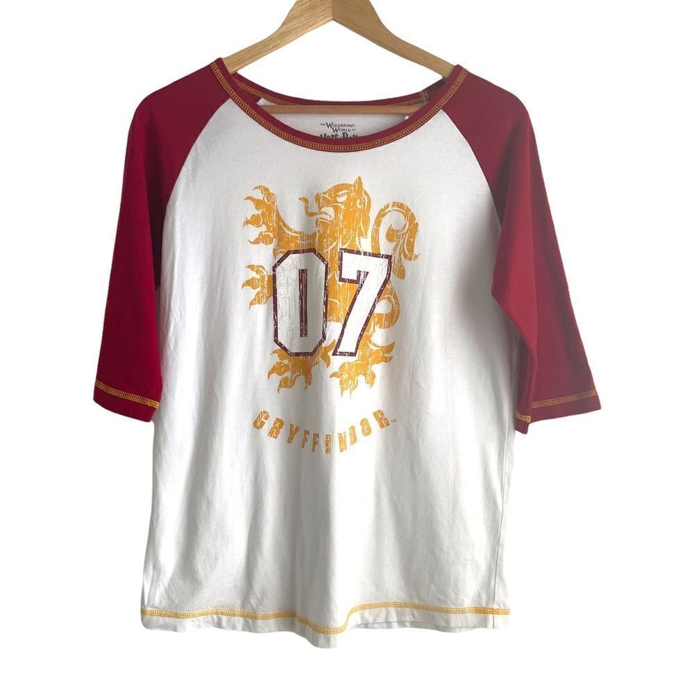 Harry Potter Gryffindor White with Red Sleeve Baseball Shirt Size Large